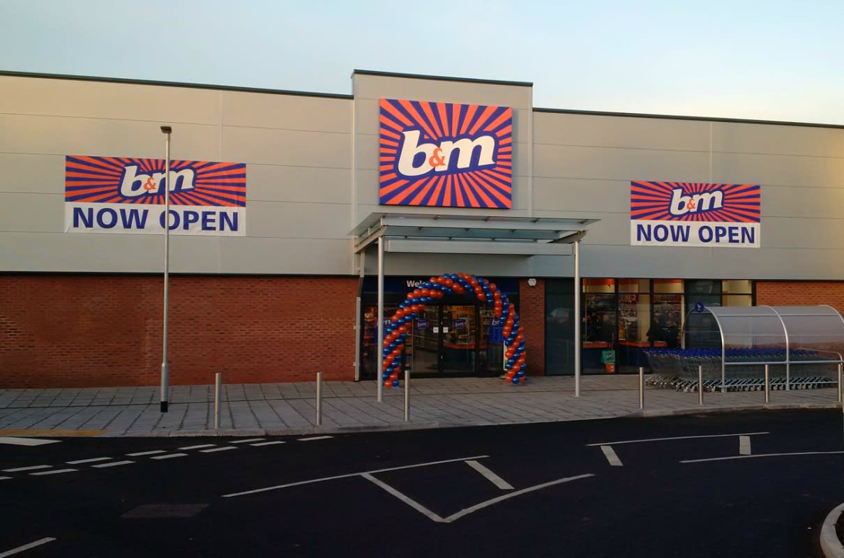 B&M's latest addition in Broomhall, Worcester. The 10,557 sq ft store is located on Bath Road.