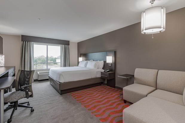 Images Holiday Inn Mishawaka - Conference Center by IHG