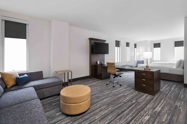 Images Hampton Inn & Suites Denver Downtown-Convention Center