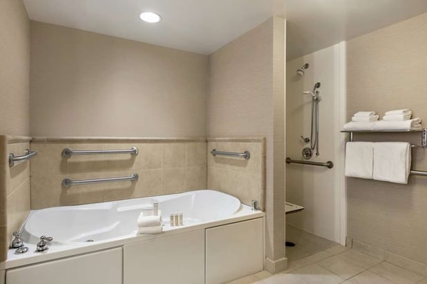Images Hilton Garden Inn Harrisburg East