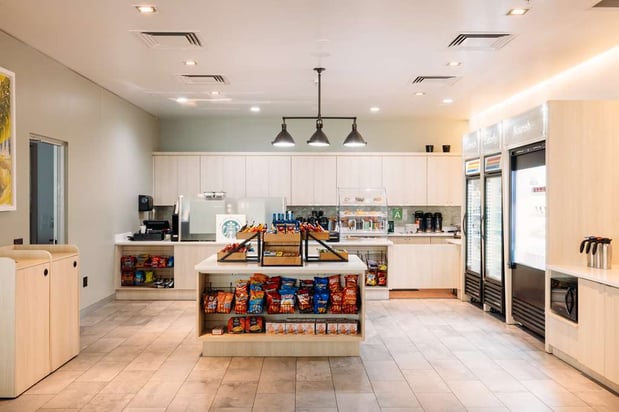Images Hotel MdR Marina del Rey - a DoubleTree by Hilton