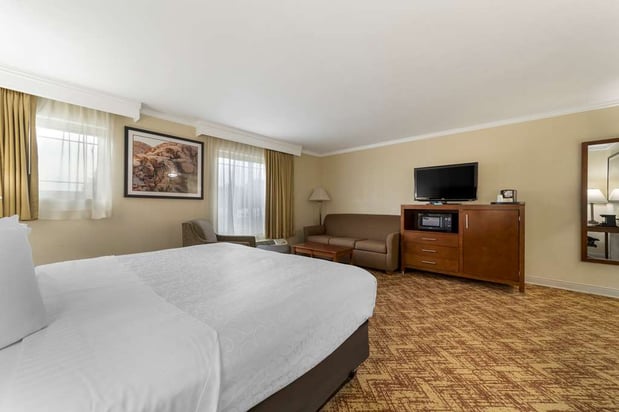 Images Best Western Plus Northwoods Inn