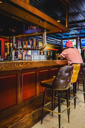 Images Roy's Tavern