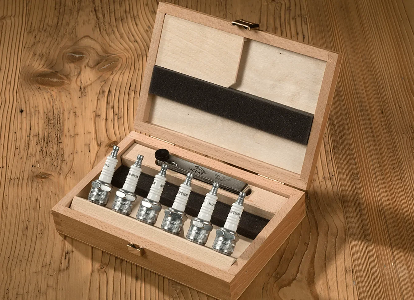 Bild 3 von Scheffauer Holzwaren – Verpackungen und Displays aus Holz