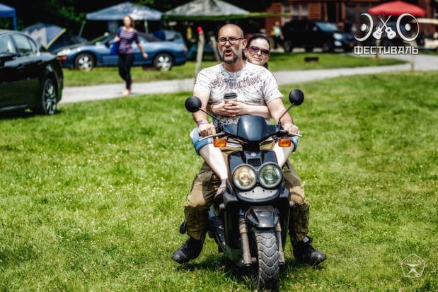 Images Scooter Mutter Inc