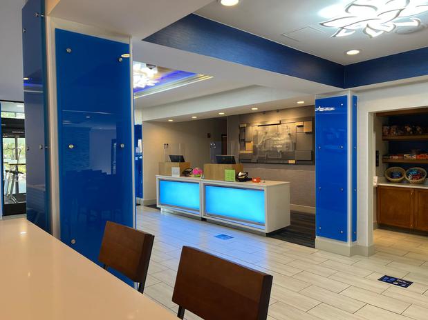 Images Holiday Inn Express & Suites Columbia East - Elkridge by IHG