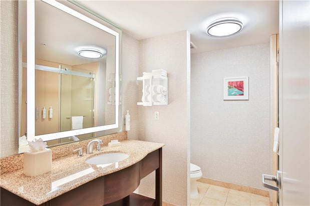 Images Hampton Inn & Suites Seattle/Kent,WA