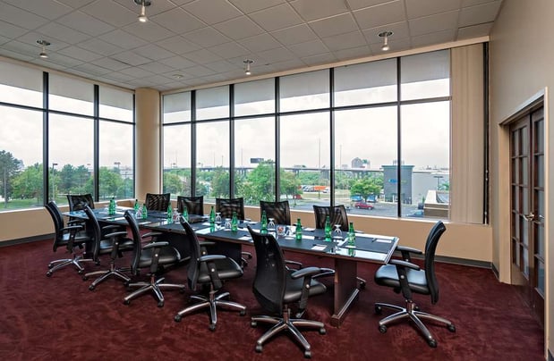 Images Best Western Plus Hotel & Conference Center