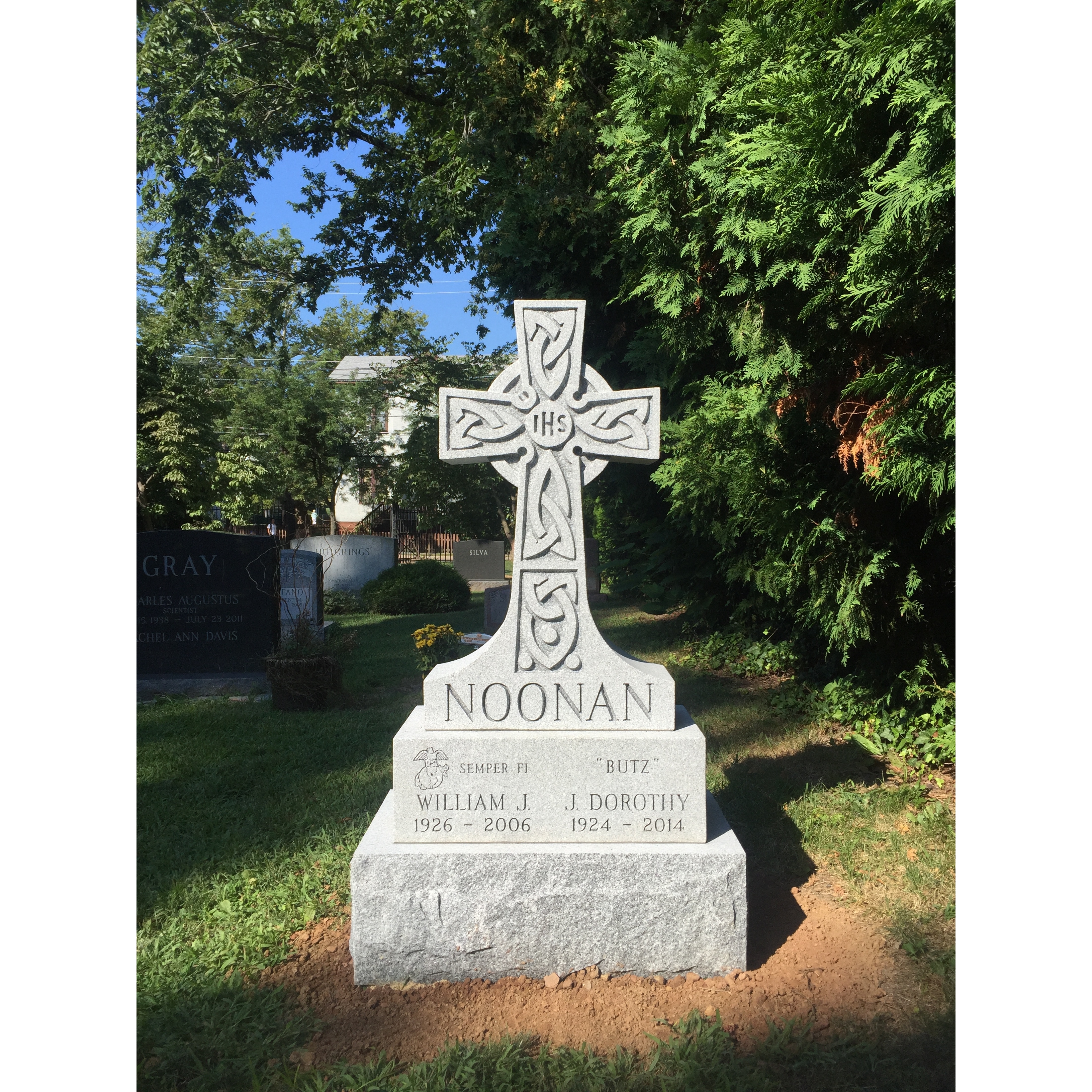 Sutphen Memorials
