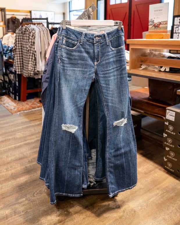 Images Ariat Brand Shop