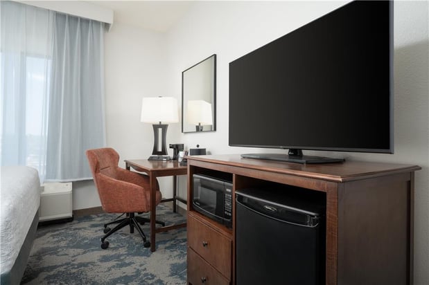 Images Hampton Inn Cleveland