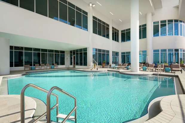 Embassy Suites by Hilton Sarasota in Sarasota, 202 North Tamiami Trail