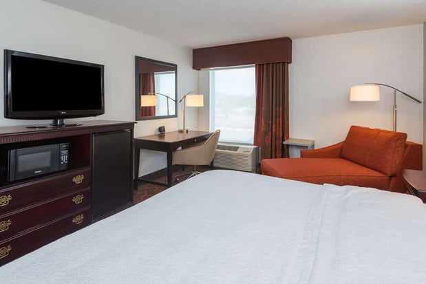 Images Hampton Inn Parkersburg-Mineral Wells