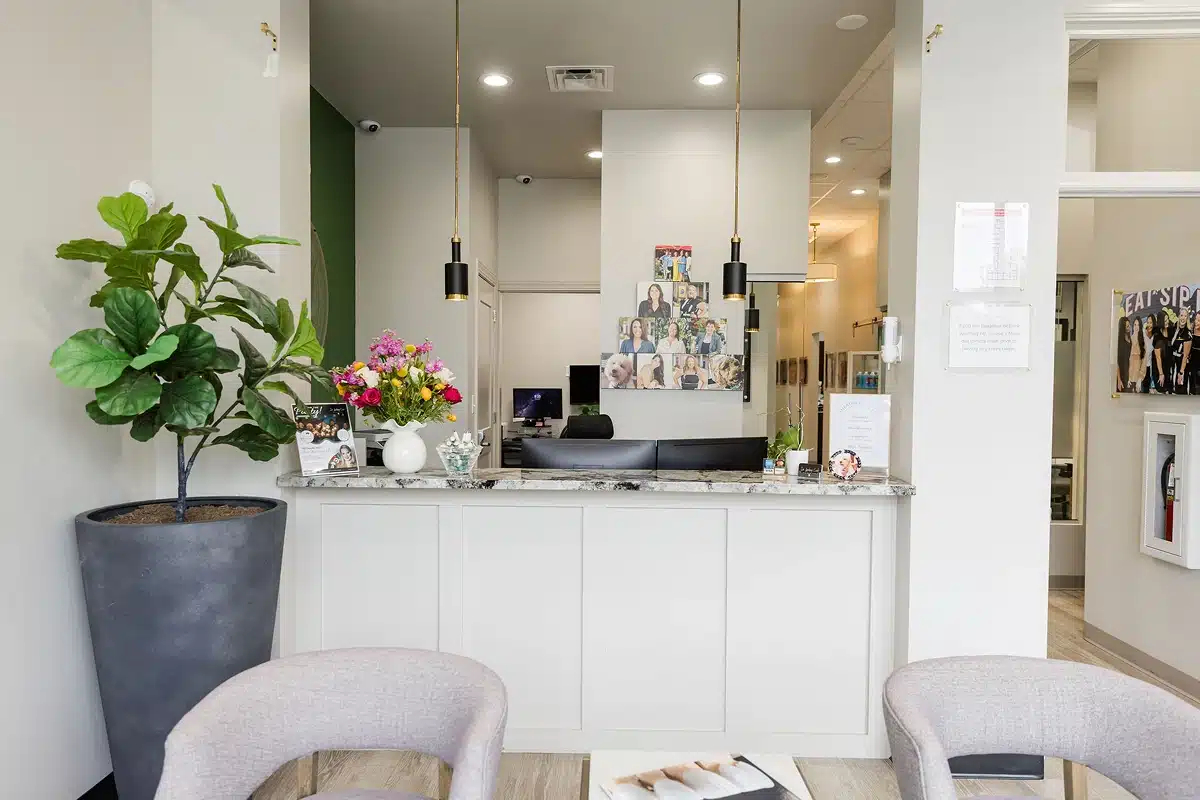 Pearl Dental Studio Office Reception