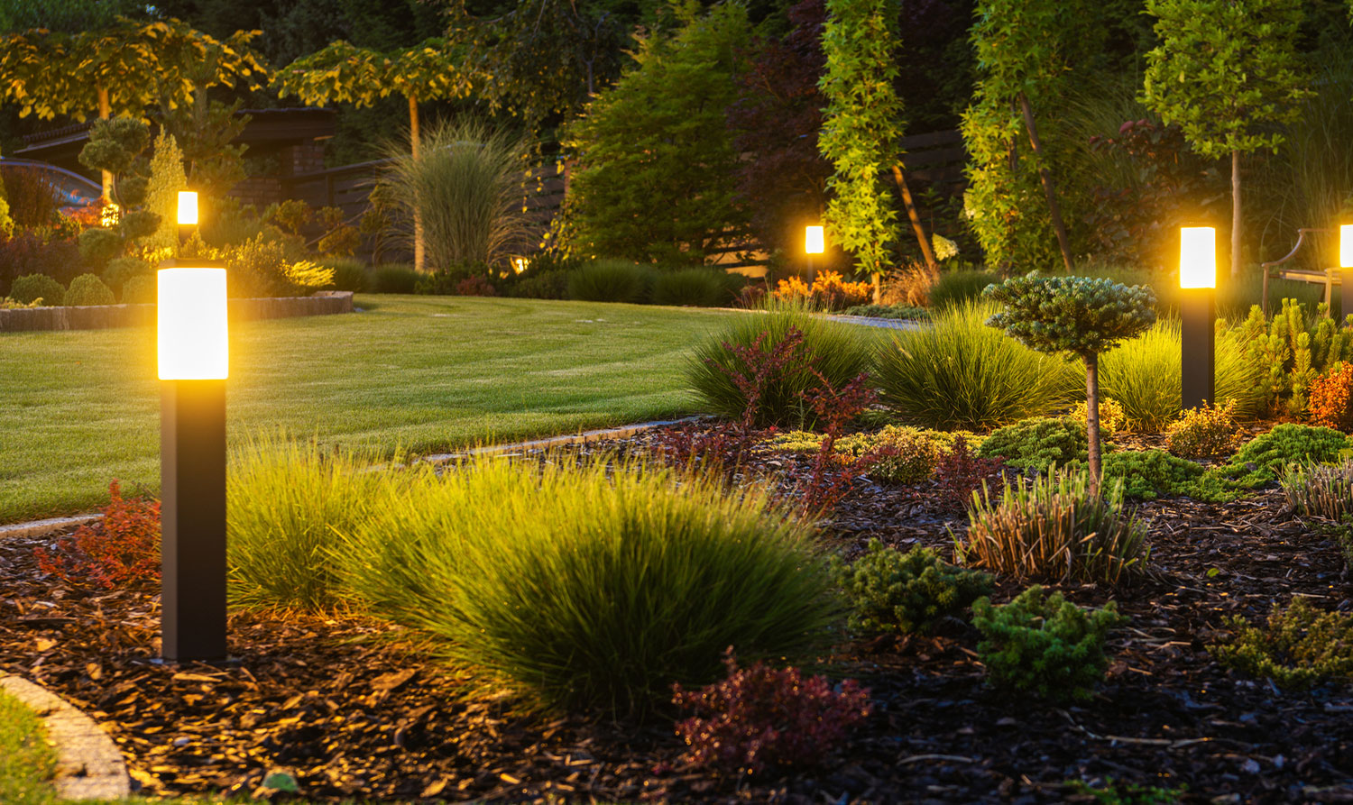 Outdoor Lighting Electricians