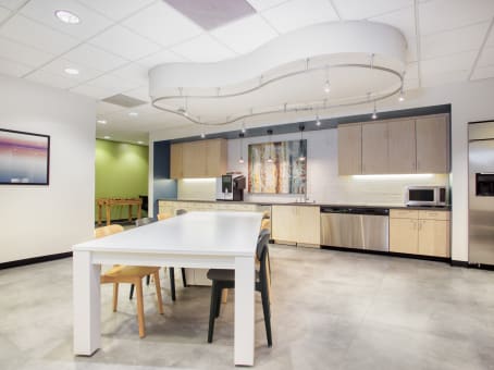 Regus - California, Sacramento - Esquire Plaza Photo