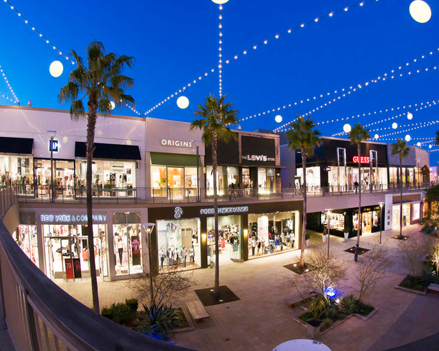 Images Del Amo Fashion Center