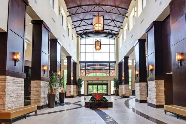 Images Embassy Suites by Hilton Savannah Airport