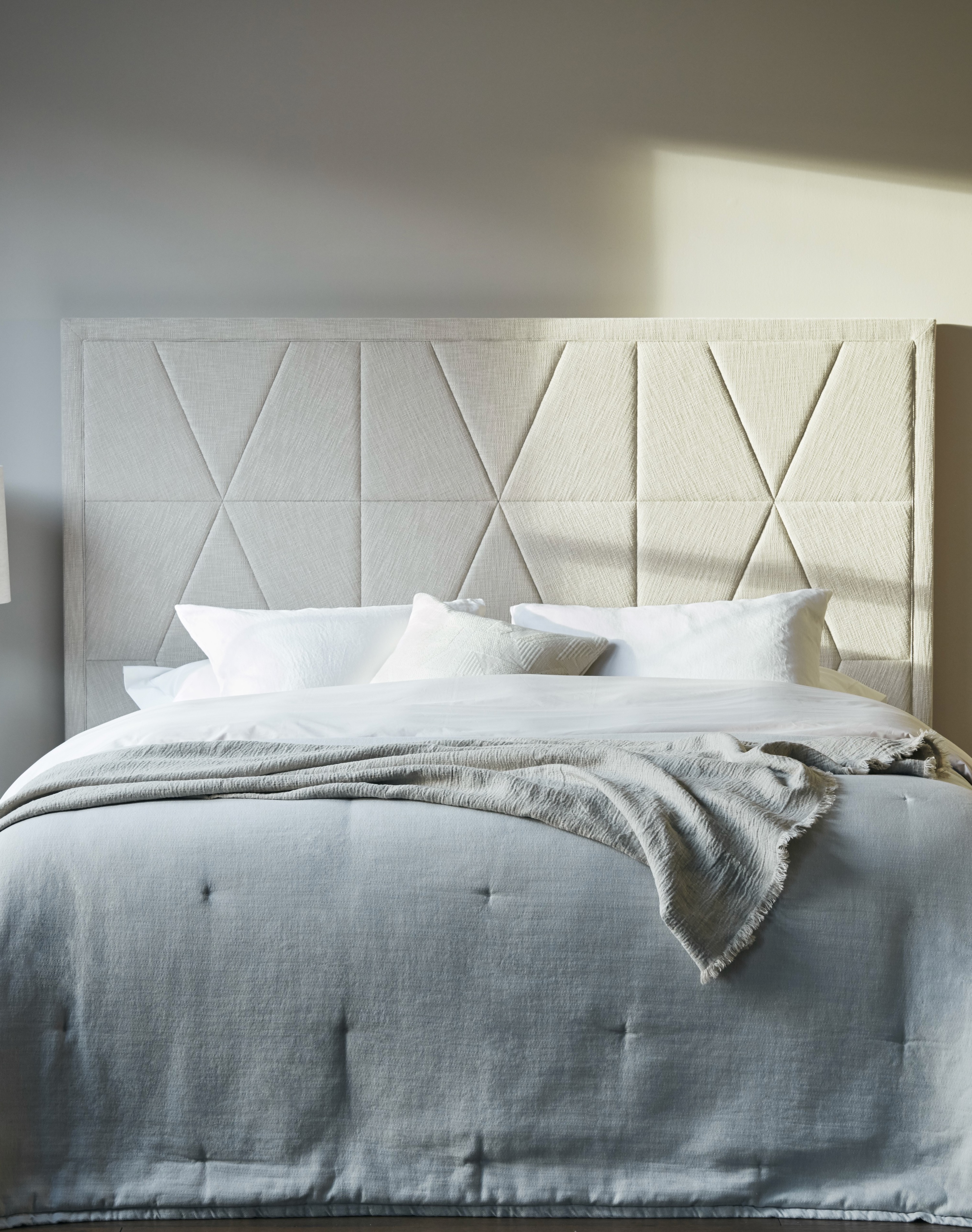 Nestled in the heart of Jackson Hole, Linen Alley & Jackson Hole Mattress is your ultimate destination for opulent sleep experiences. Since 2005, we've meticulously curated a haven of luxurious mattresses, exquisite bed and bath goods, and linens adorned with elegance. Immerse yourself in our superior brands like Hästens, ViSpring, Tempur-Pedic, and Sferra, or elevate your home's decor with Peacock Alley, Yves Delorme, Frette, Matouk, and Home Treasures. Prepare to awaken to a realm of sumptuous comfort and rejuvenating rest as you enter our doors—a testament to our dedication to elevating slumber into an extraordinary art form.