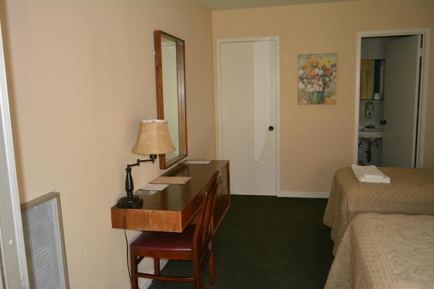 Images Toledo Painting & Decorating Inc