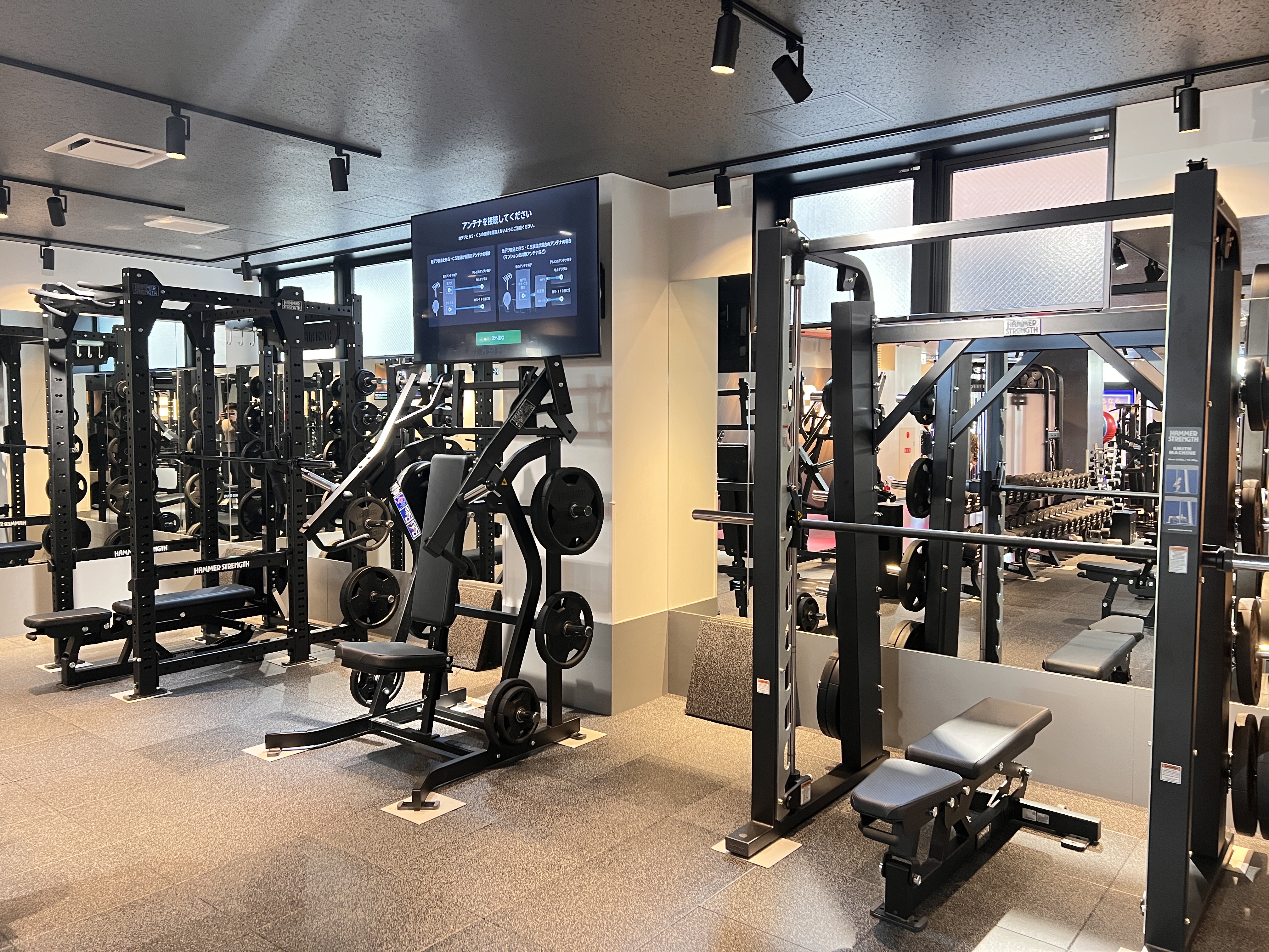 Images エニタイムフィットネス 鹿児島中央店