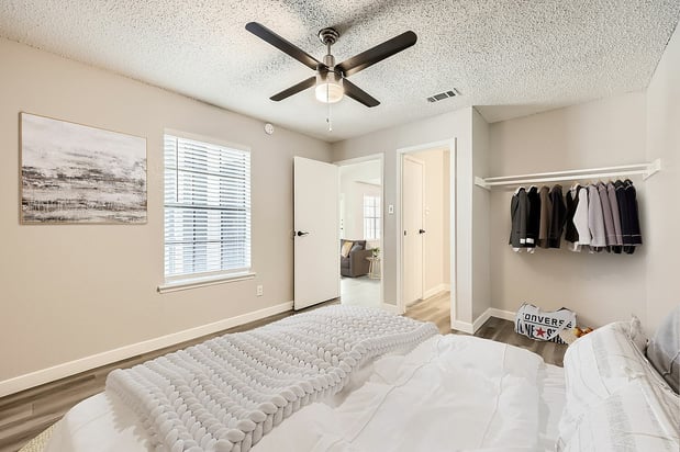 Images Rise West Arlington