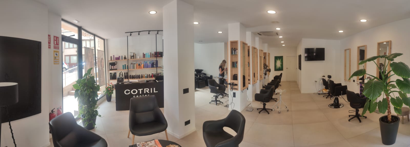 Images Pablo Herrera Estilistas