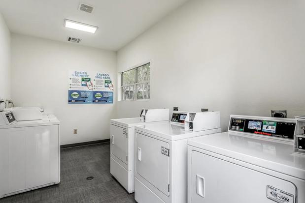Images Rosillo Creek Apartments