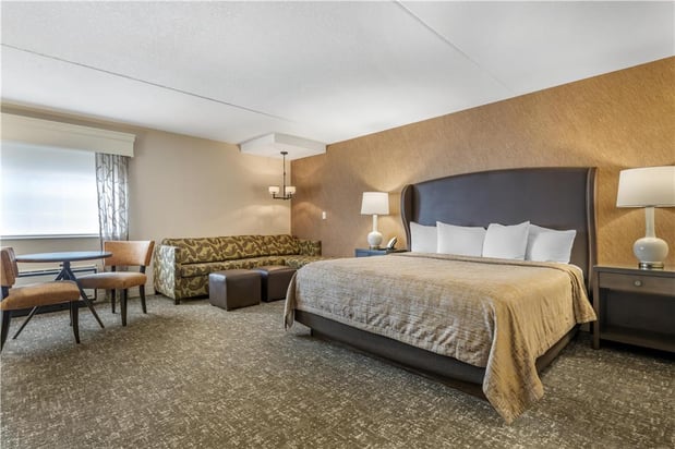 Images Best Western Plus The Normandy Inn & Suites