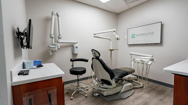 Images Leading Edge Specialized Dentistry