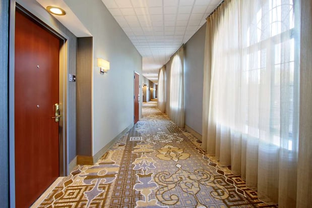 Images Hampton Inn & Suites Rockville Centre