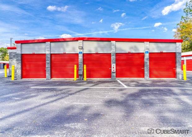 Images CubeSmart Self Storage