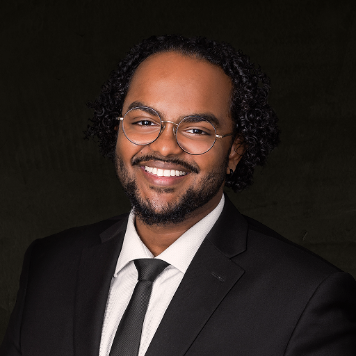 Nahom Woldemariam headshot.