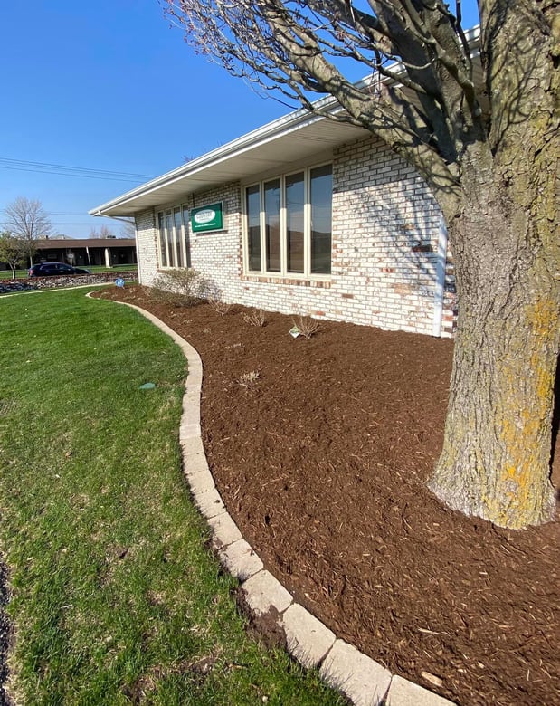 Images Krueger Lawn and Landscape