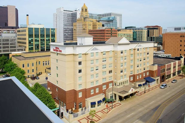 Images Hilton Garden Inn Rochester Downtown