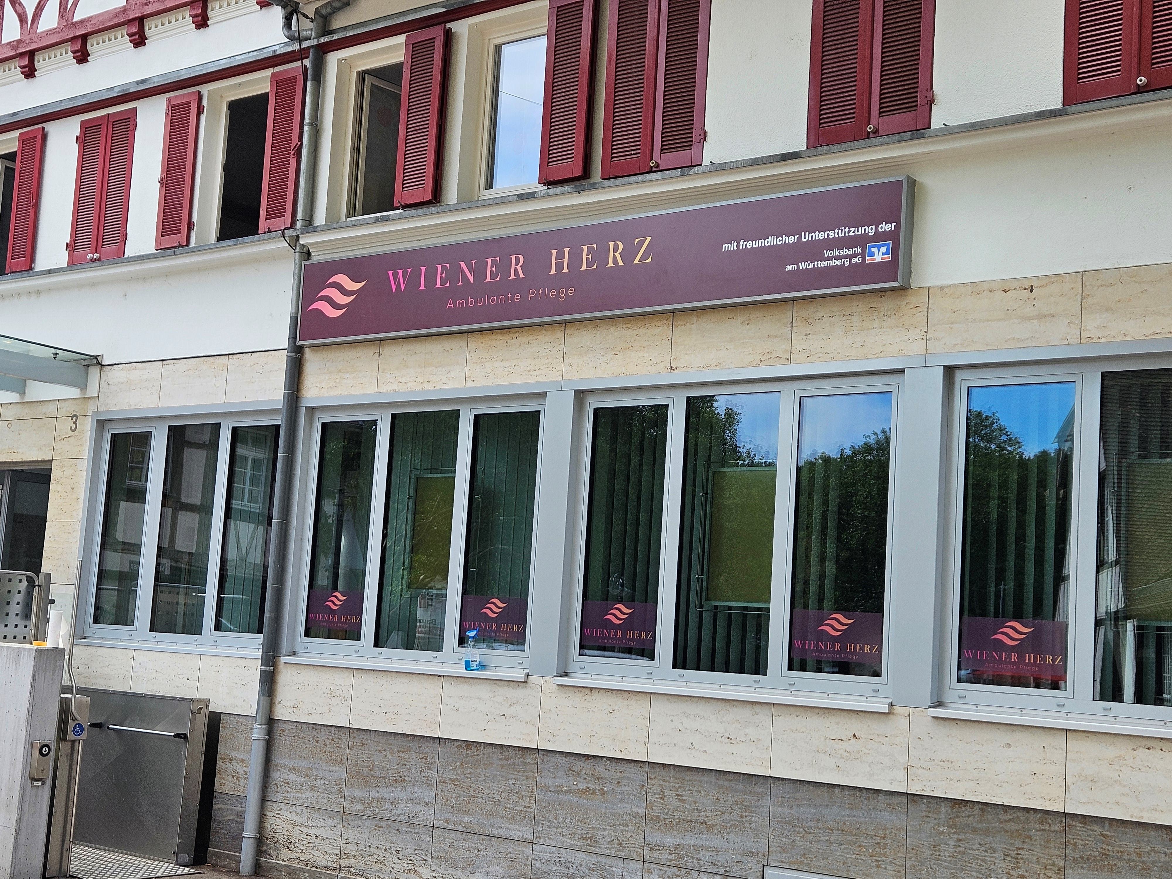 Wiener Herz GmbH | Ambulanter Pflegedienst Stuttgart, Uhlbacher Platz 3 in Stuttgart