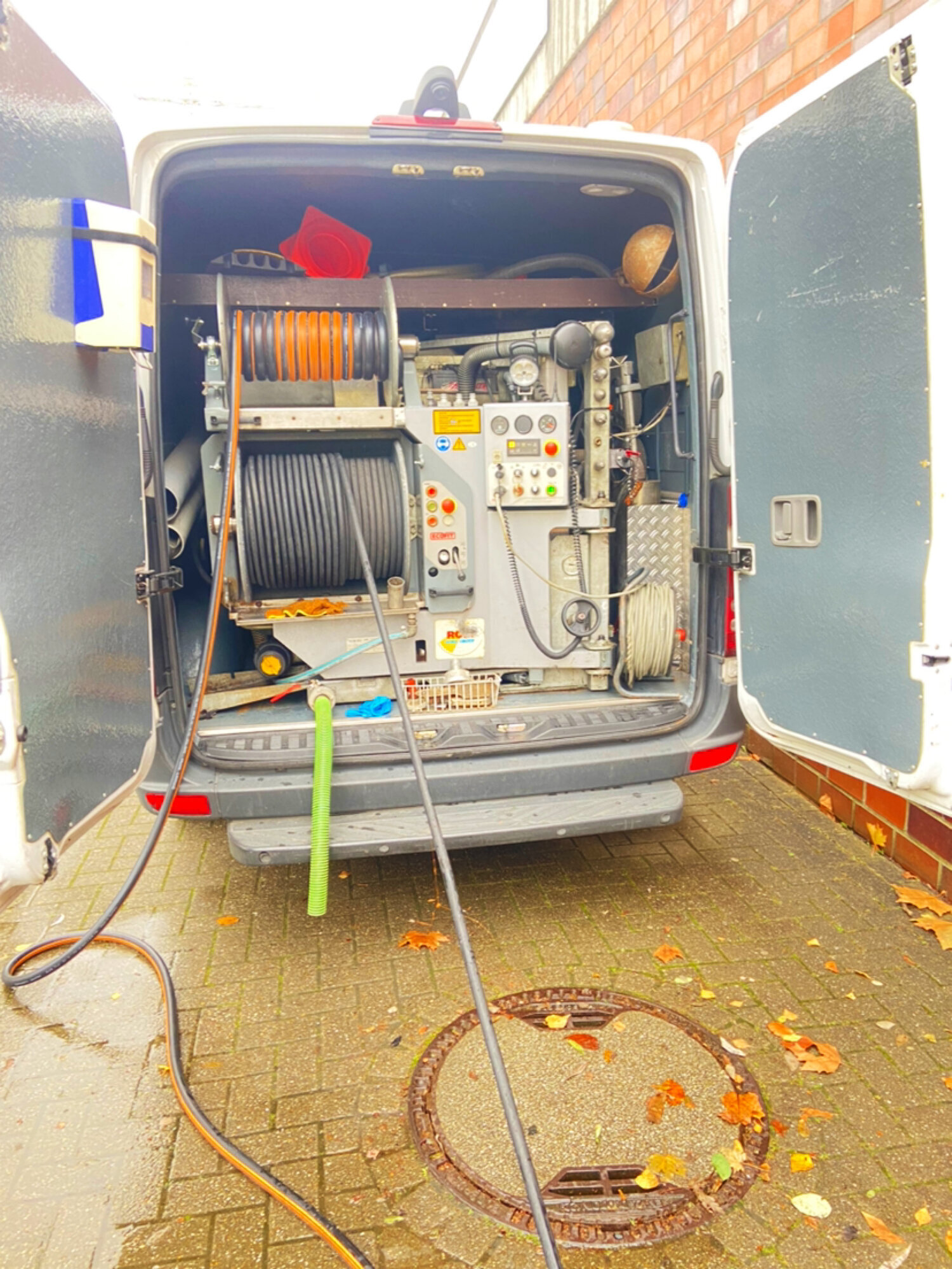 Rohrhilfe Plus – Abfluss- & Rohrreinigung, Knaudtstraße 3 in Essen
