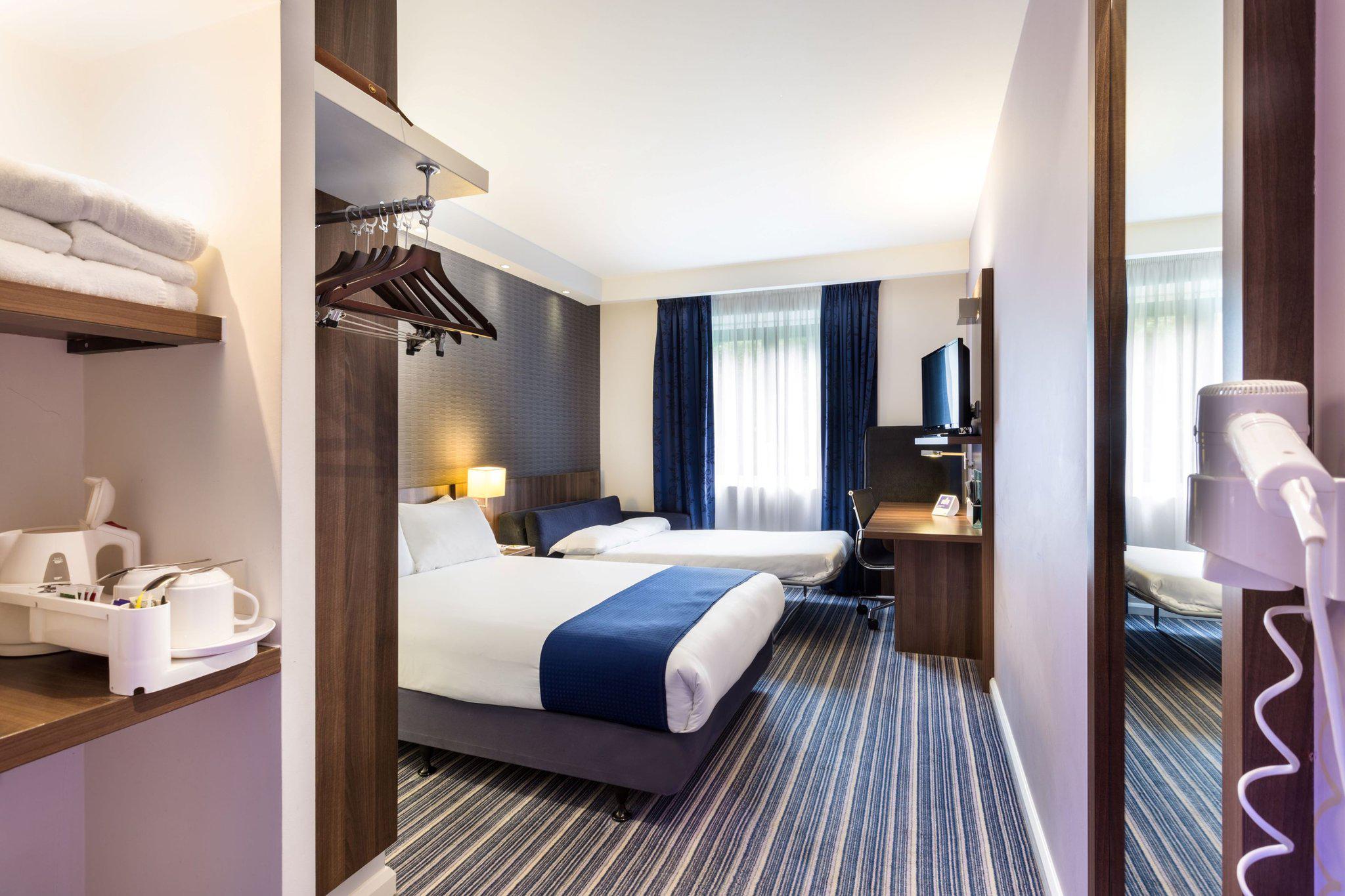 Images Holiday Inn Express Colchester, an IHG Hotel