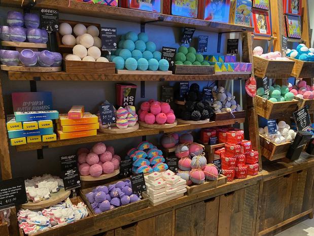 Images Lush Cosmetics Burlington