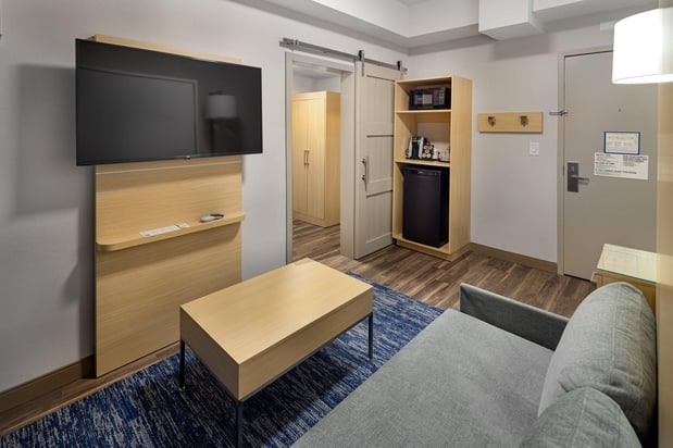 Images Holiday Inn Express & Suites Atlanta Downtown by IHG