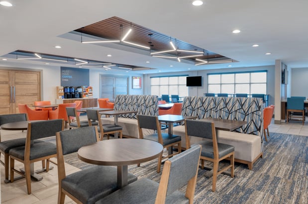 Images Holiday Inn Express & Suites Indianapolis South – Greenwood by IHG