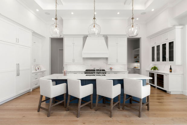 Images Melinda Gunther, REALTOR | Gunther Group - Premier Sotheby's International Realty