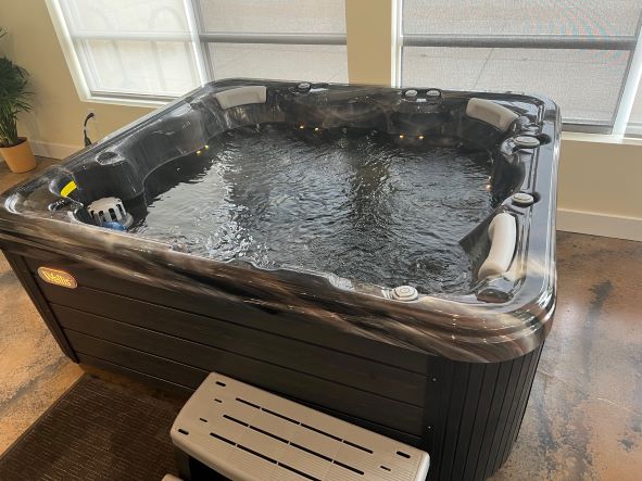 Images Wellis Hot Tubs of Colorado