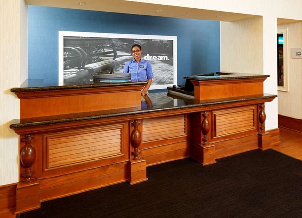 Images Hampton Inn & Suites Savannah/Midtown