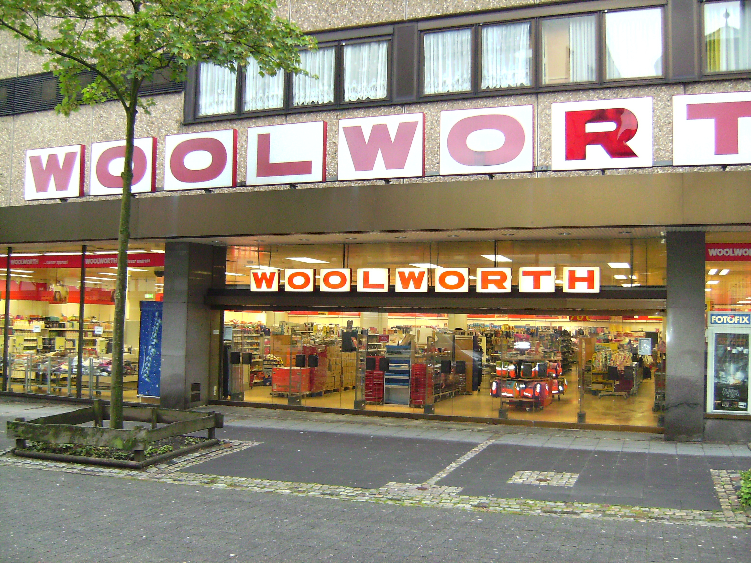 Woolworth, Voerder Straße 11-15 in Hagen