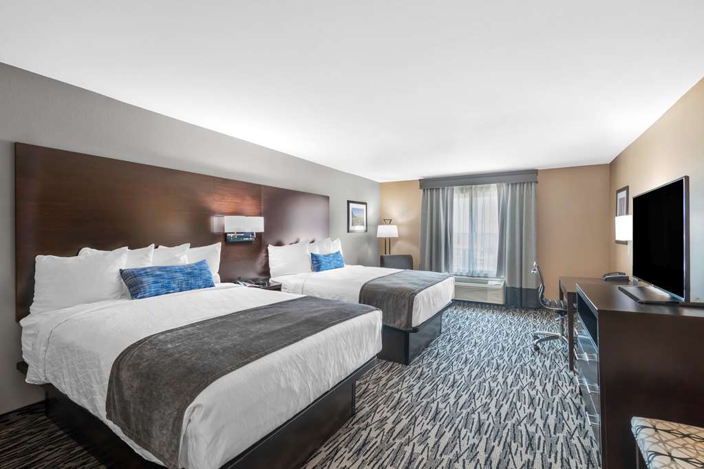 ADA Two Queen Guest Room