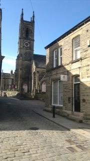 Holme Valley Clinic Physiotherapy Holmfirth 01484 667761