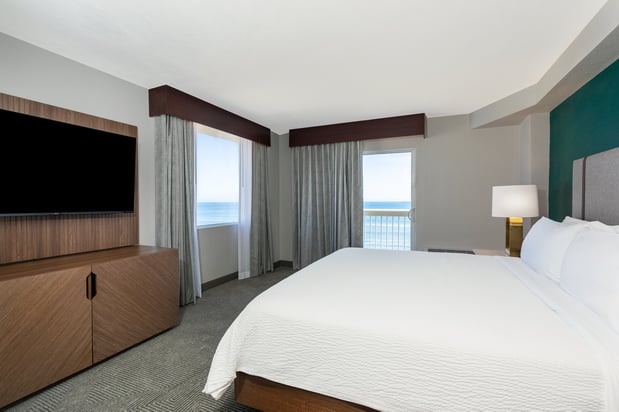 Images Holiday Inn & Suites Daytona Beach on the Ocean by IHG