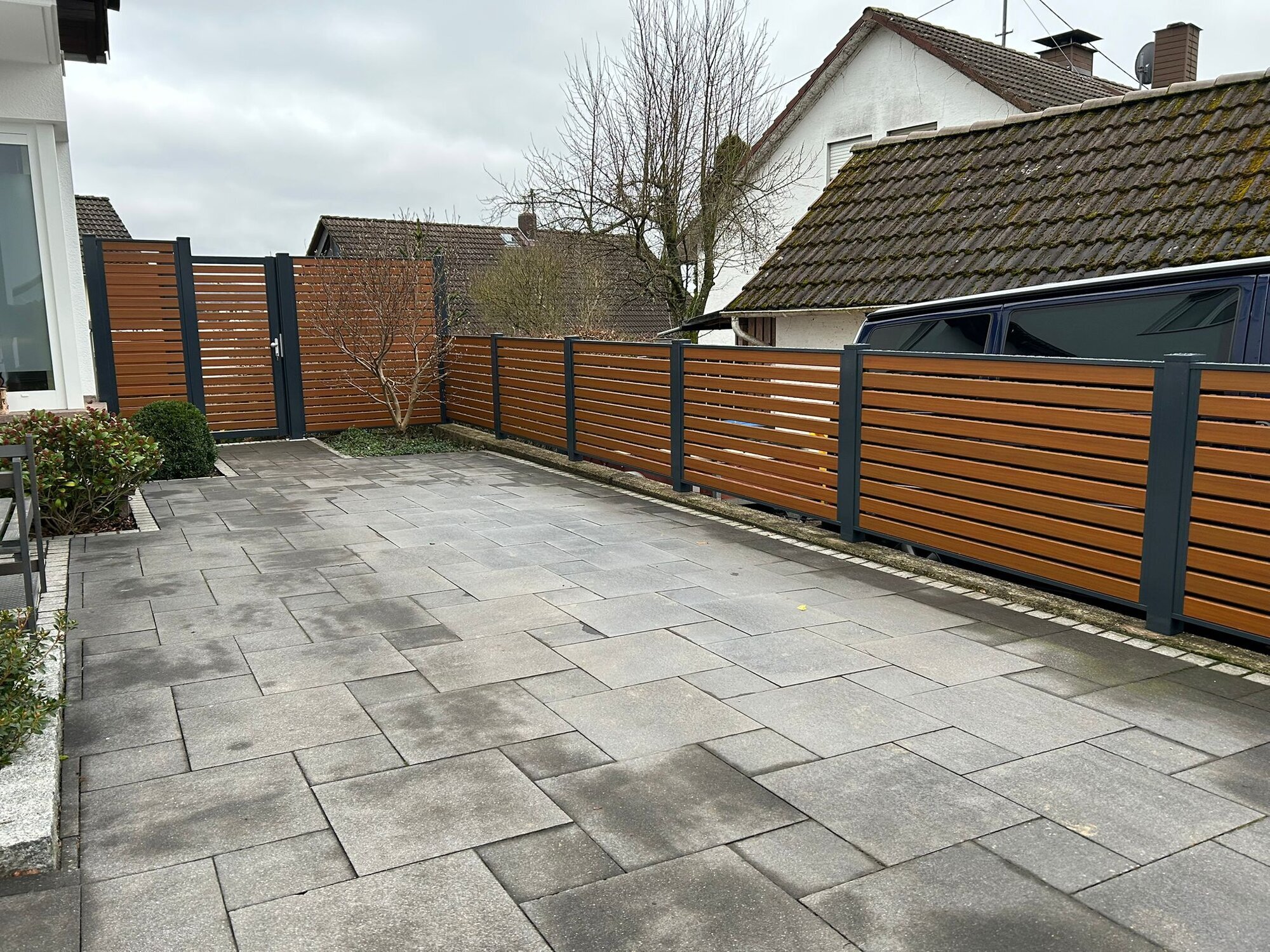 Herling Tortechnik und Zaunbau GmbH, Einheitsstraße 19 in Siegen