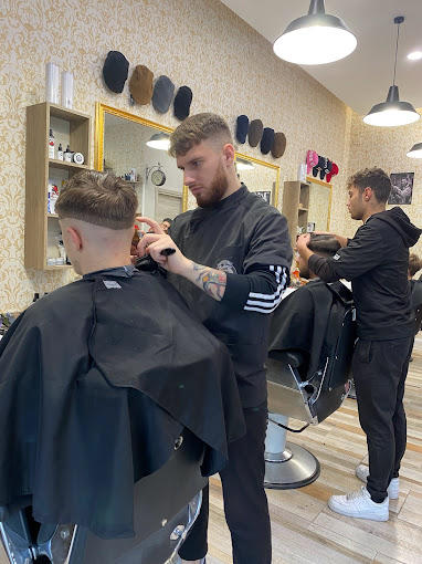 Images Mr Smooth Barber Shop3